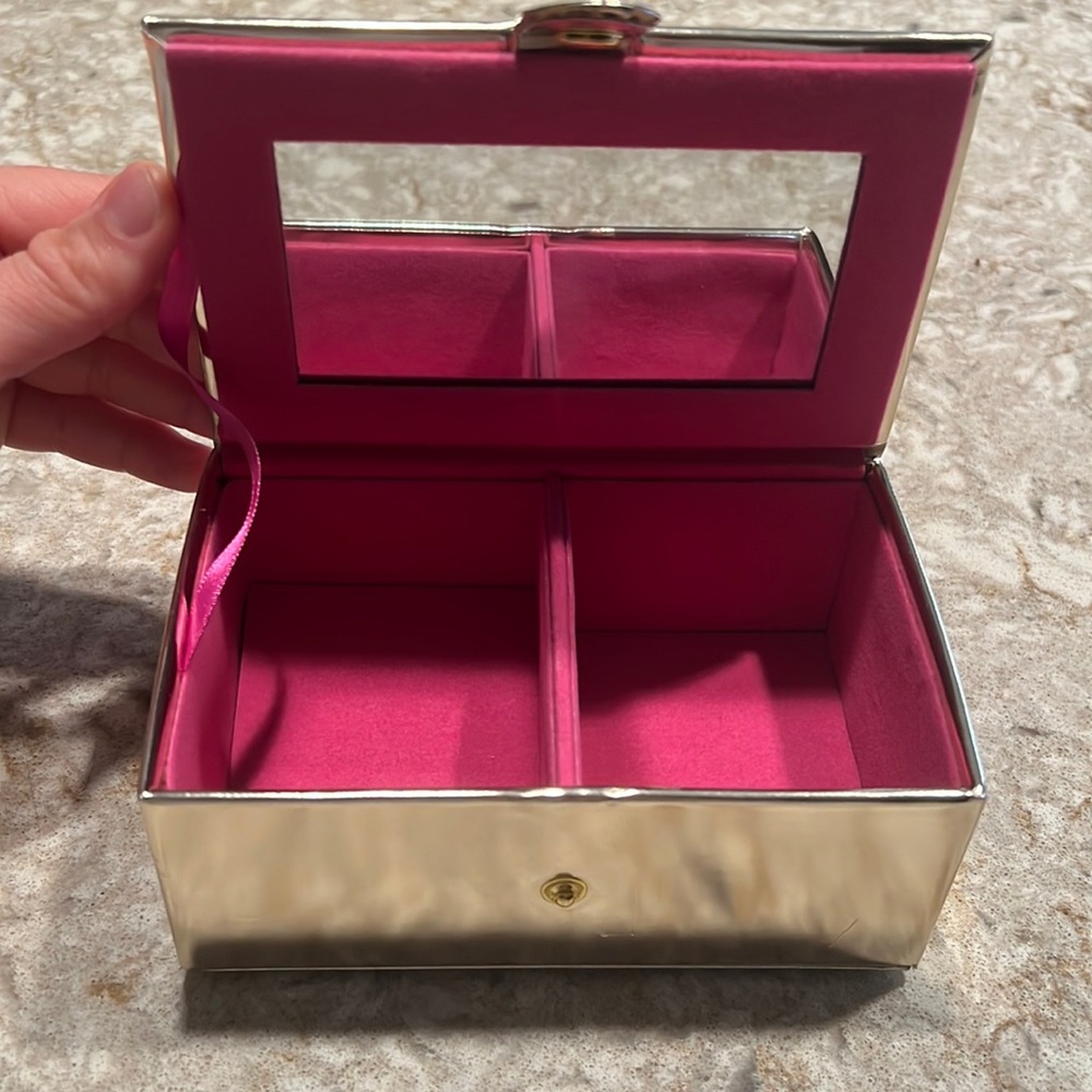 New Jewelry box